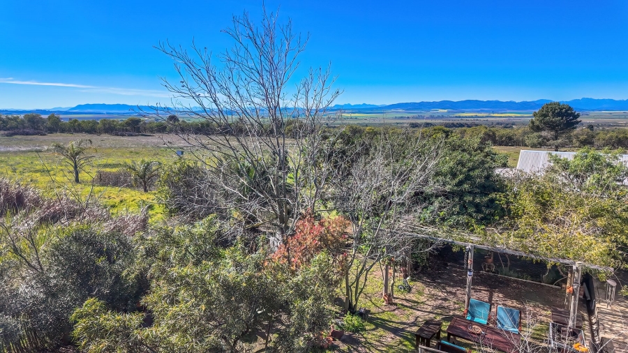 2 Bedroom Property for Sale in Cape Farms Western Cape